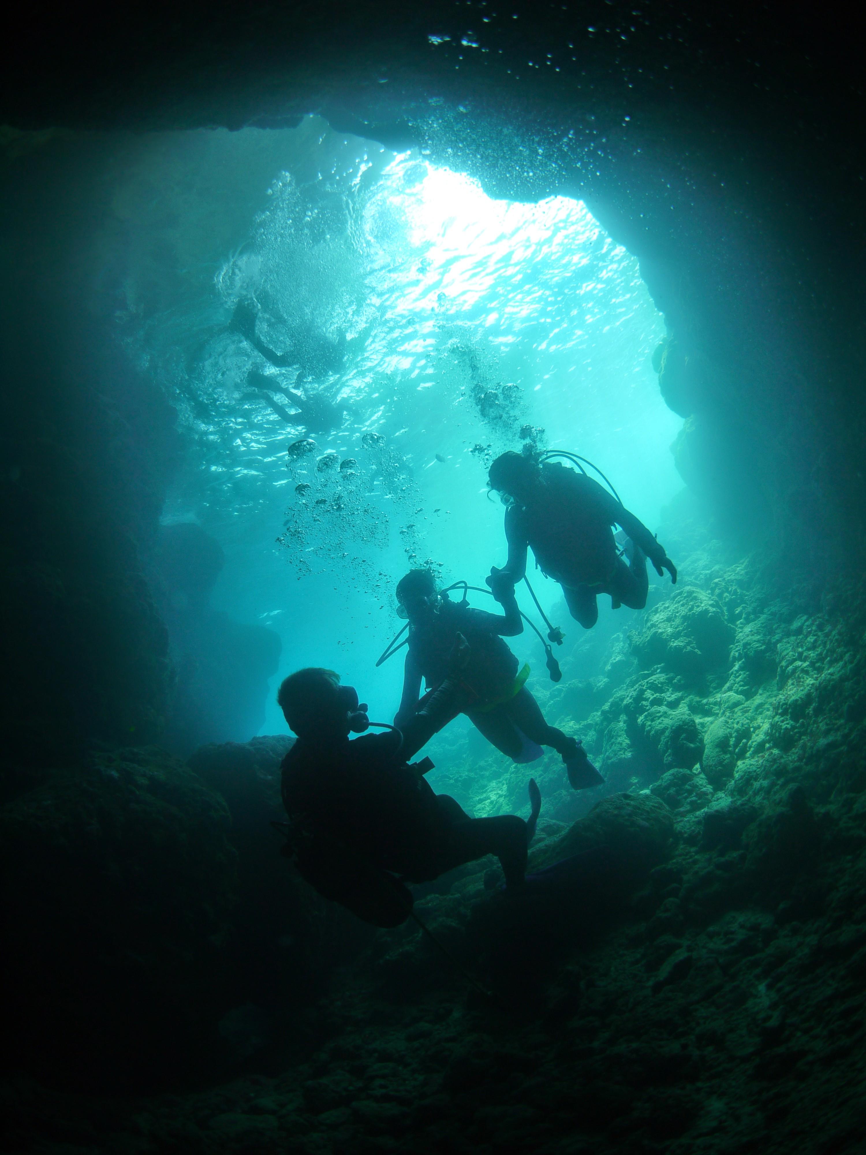 Blue cave boat experience dive